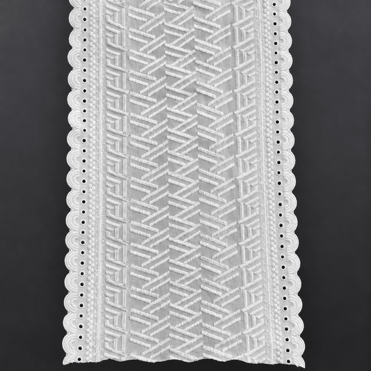 Image of embroidered lace, 22 cm, vanilla white – available online at Šarlotes audumi