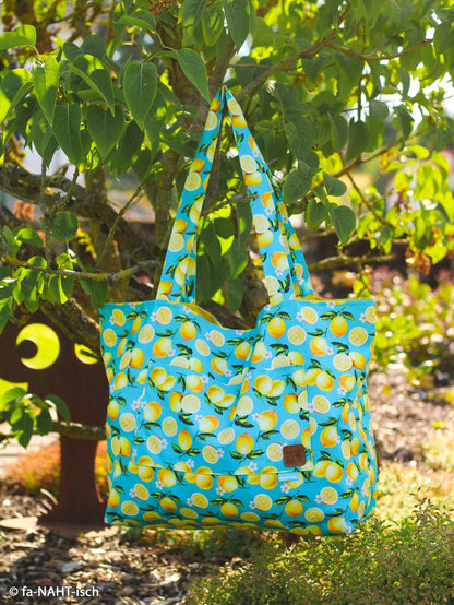 Image of canvas fabric - lemons 200 g/m² – available at Charlotte's Fabrics