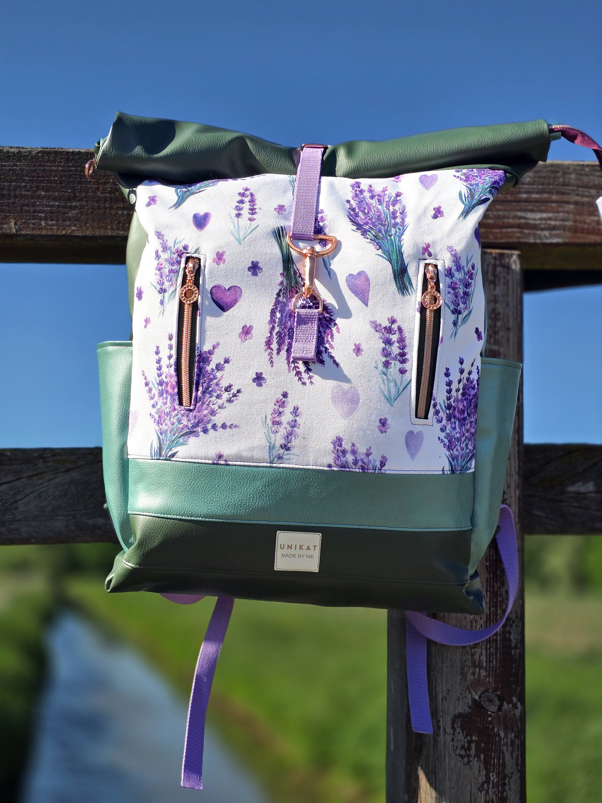 Attēls ar Kanvas audums - lavandas 210 g/m² – pieejams Šarlotes audumi