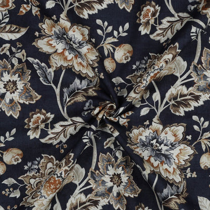 Image sur toile - fleurs sur fond bleu foncé 190 g/m² – disponible chez Šarlote tissus
