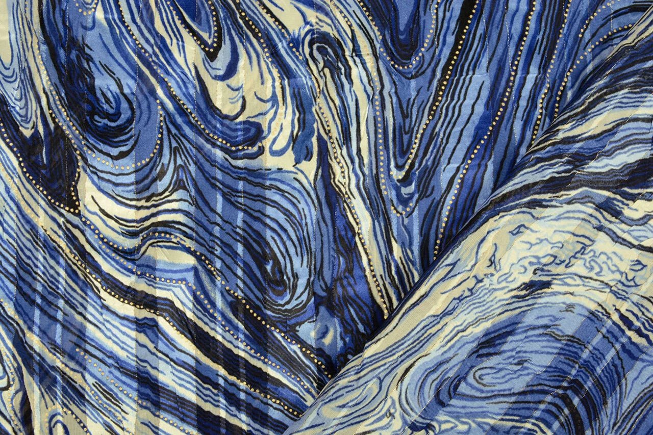 Attēls ar Kleitu audums ar metālisku efektu - nakšņotās debesis 110 g/m² – pieejams Šarlotes audumi