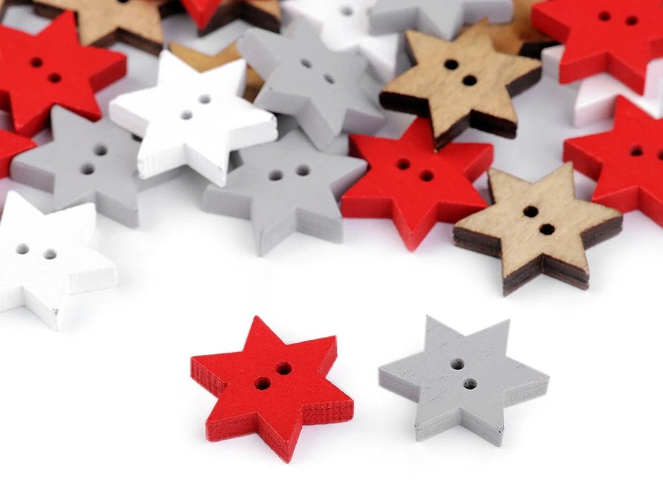 Image of a 15 mm star-shaped wooden button – decorative button with 2 holes – available online at Šarlotes audumi
