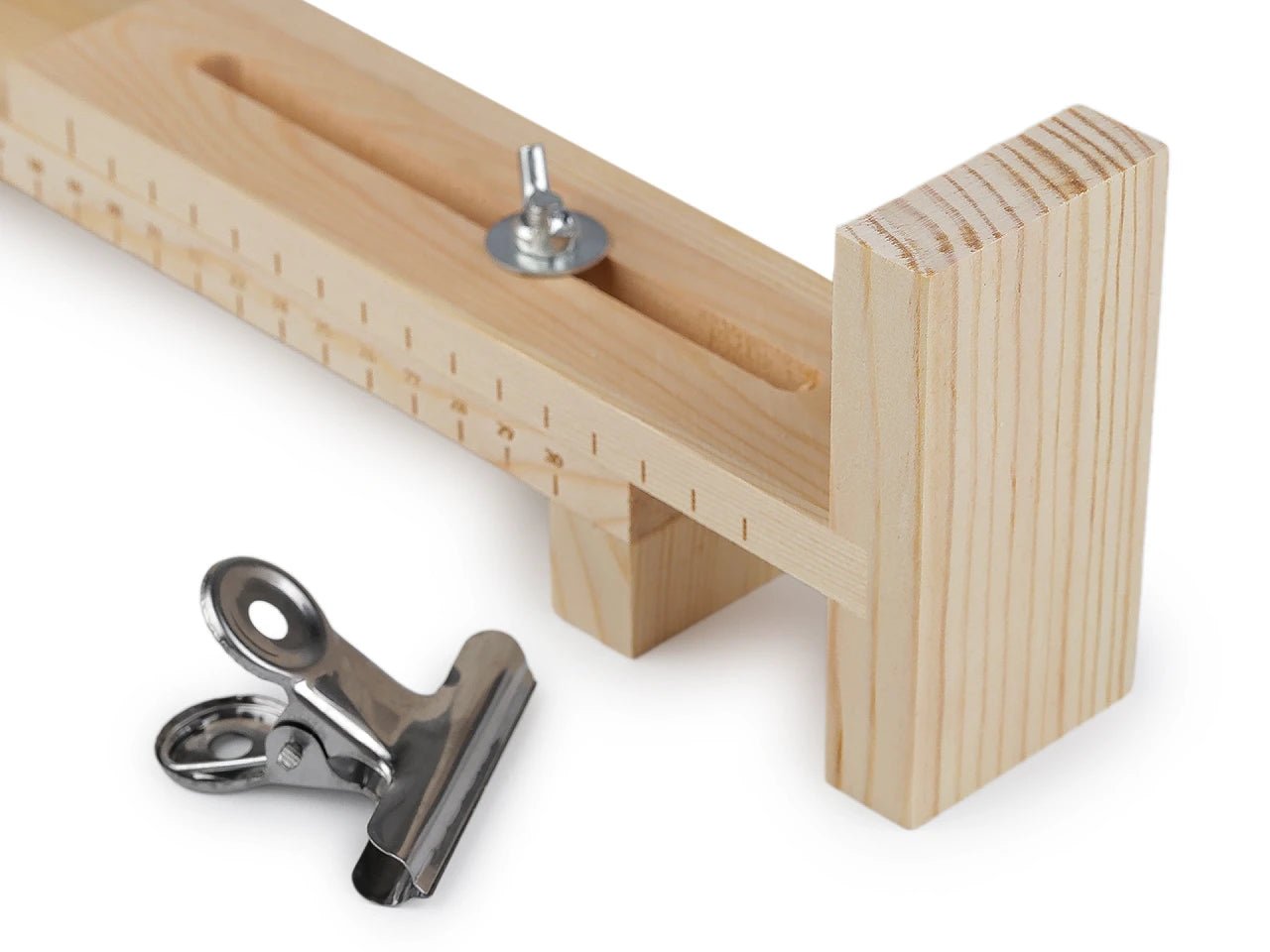 Attēls ar Koka stelles aproču aušanai – pieejams Šarlotes audumi