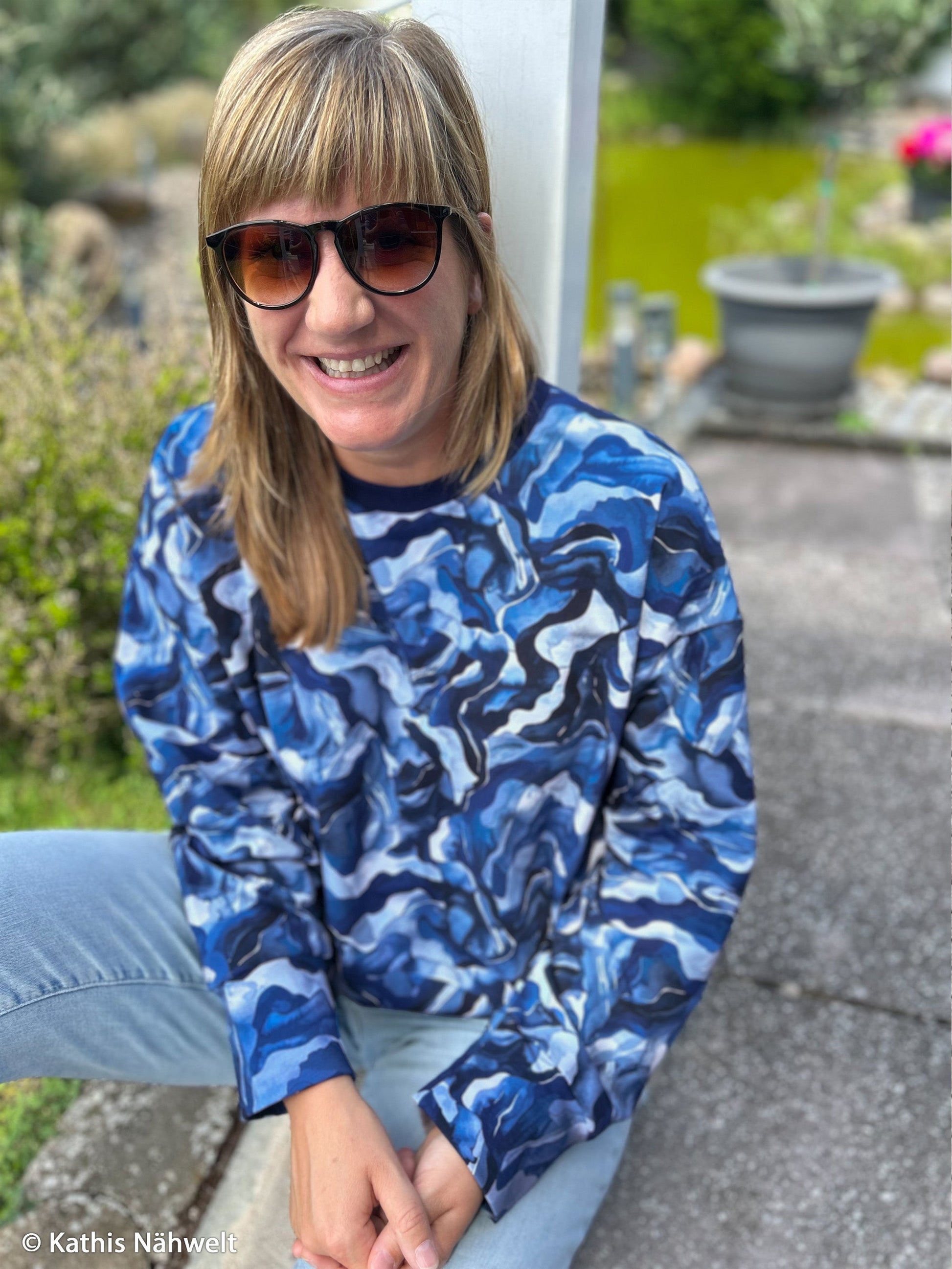 Attēls ar Kokvilnas cilpiņtrikotāža - zilo viļņu deja 245 g/m² – pieejams Šarlotes audumi