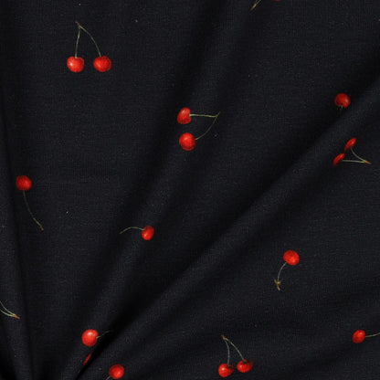 Image avec jersey en coton - cerises sur fond bleu foncé 200 g/m² – disponible chez Šarlotes audumi