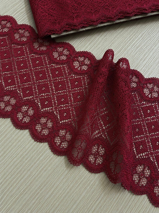 Attēls ar Mežģīne 17 cm - tumši sarkana – pieejams Šarlotes audumi