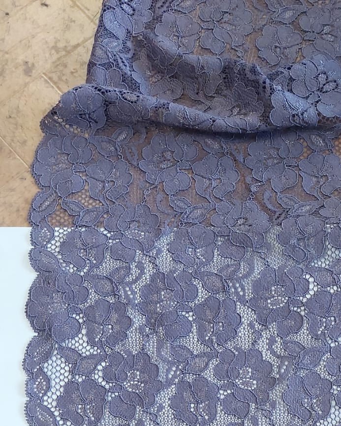 Image of 20cm lace – smoky lavender, available online at Šarlotes audumi