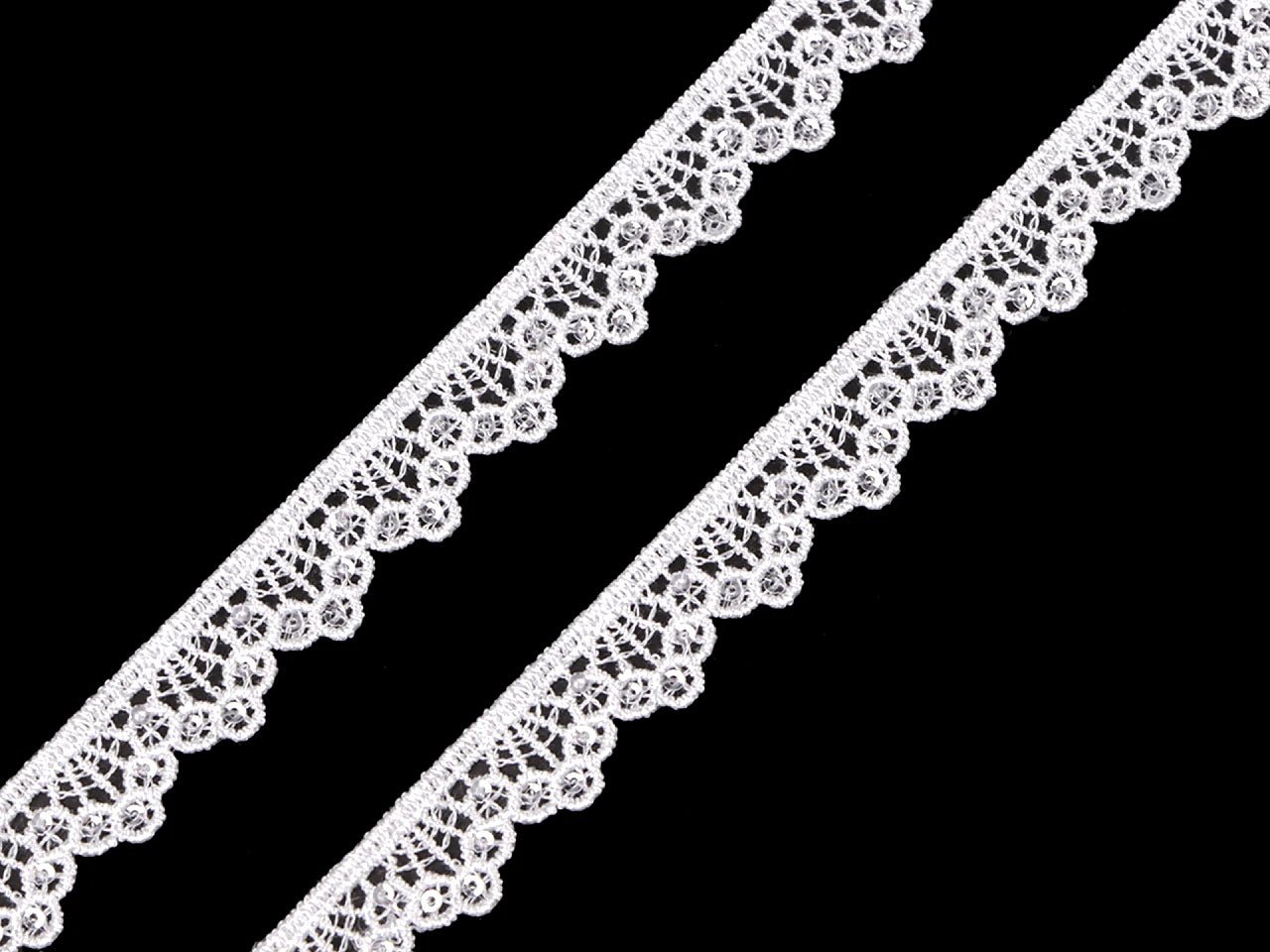 Attēls ar Mežģīne ar spīdumiem 1,4 cm - balta – pieejams Šarlotes audumi