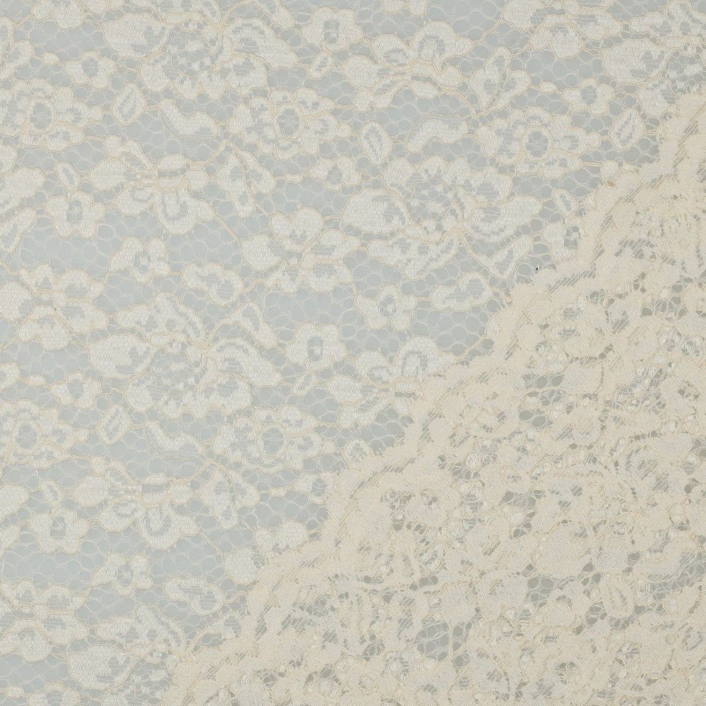 Attēls ar Mežģīņu audums - piena balts 130 g/m² – pieejams Šarlotes audumi