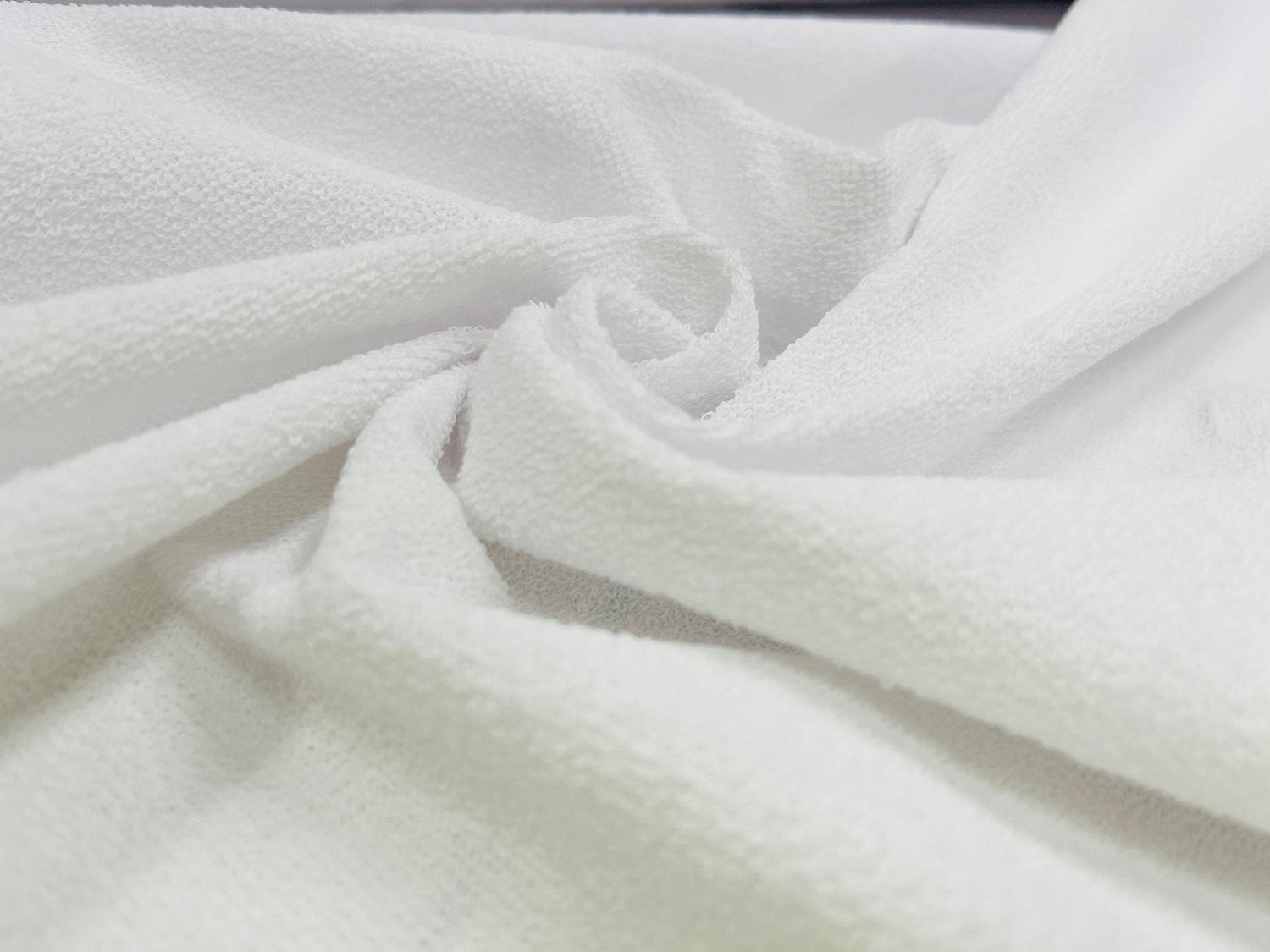 Mitrumizturīgs frotē audums