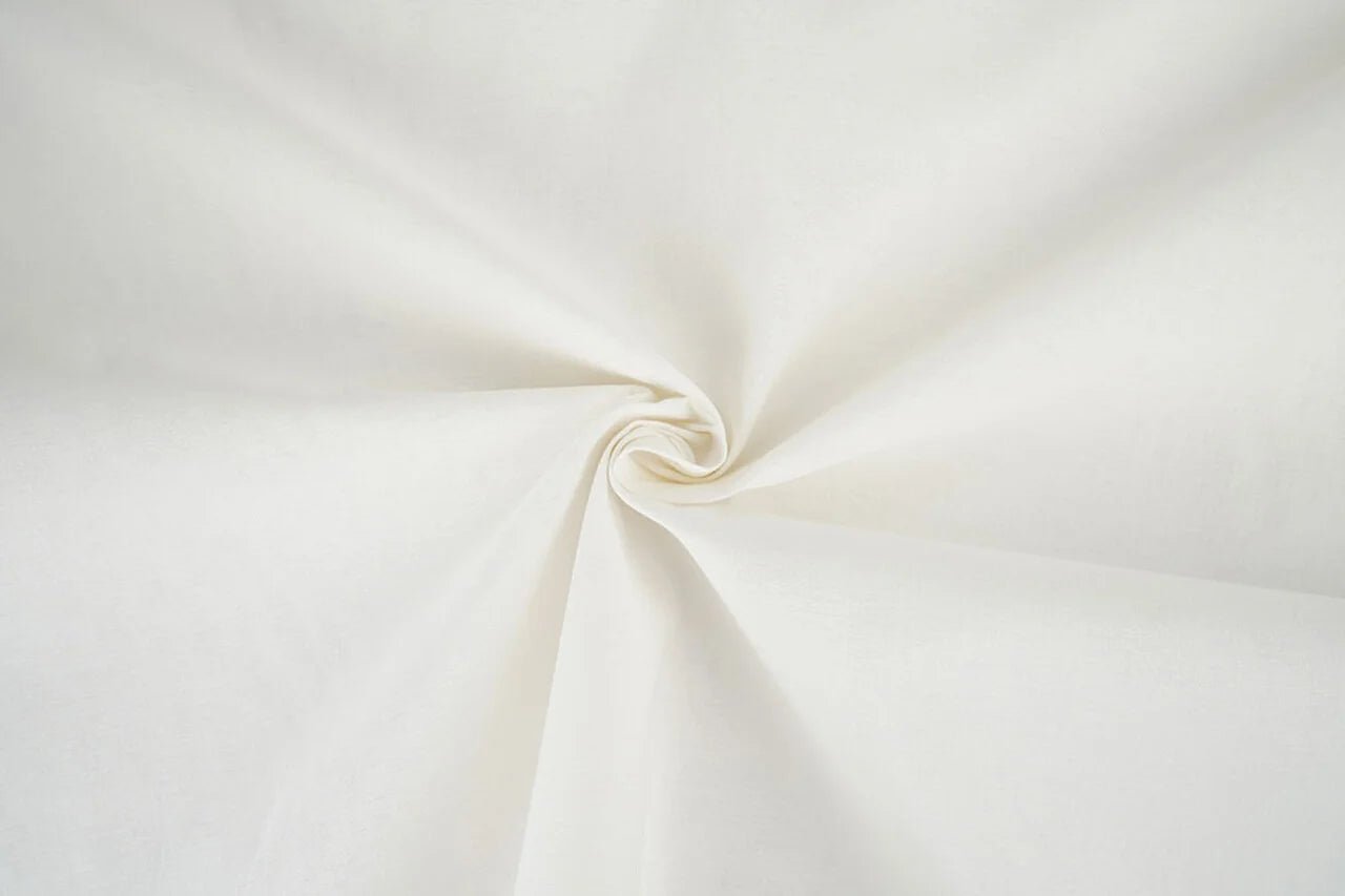 Tissu en gaze de coton non blanchi / étamine à fromage 100 g/m² – disponible chez Šarlotes audumi