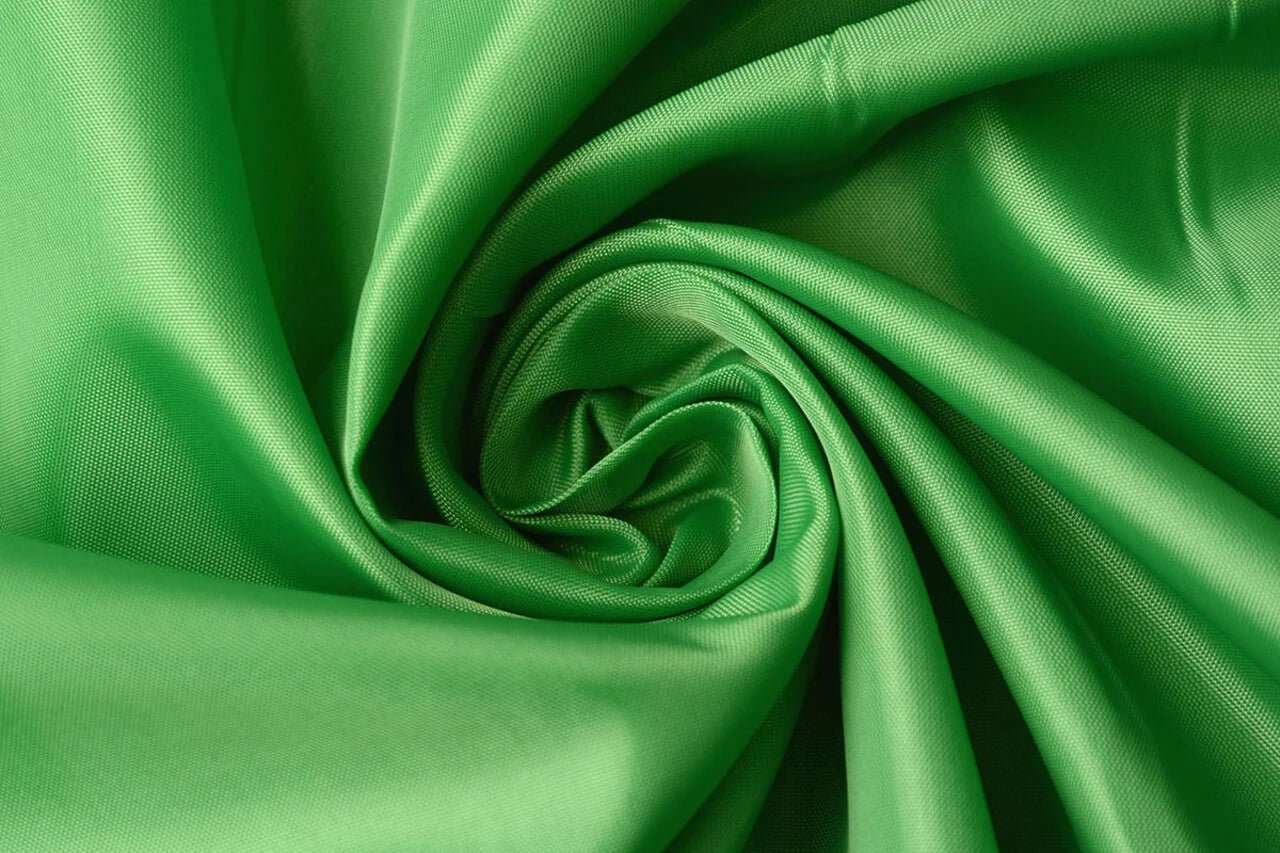 Attēls ar Oderes audums - ābolu zaļš 55 g/m² – pieejams Šarlotes audumi