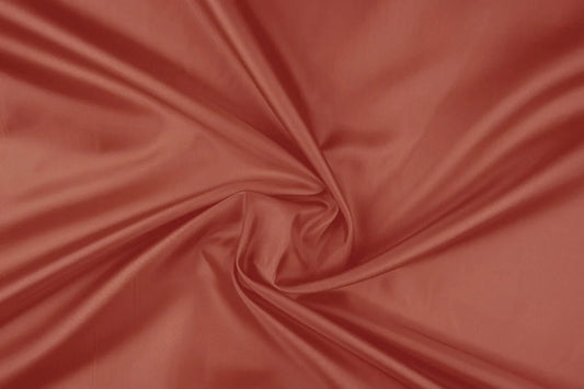 Attēls ar Oderes audums - ķieģeļsārkans 55 g/m² – pieejams Šarlotes audumi