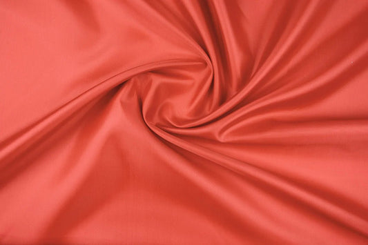 Attēls ar Oderes audums - sarkana 55 g/m² – pieejams Šarlotes audumi