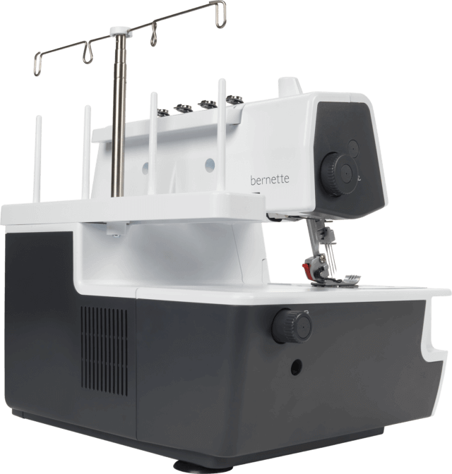 Attēls ar Plakanšuves mašīna Bernette B42 Funlock – pieejams Šarlotes audumi
