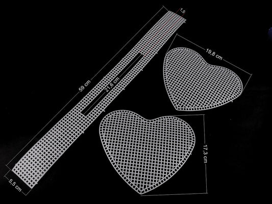 Attēls ar Plastmasas kanva sirds formas somiņai – pieejams Šarlotes audumi