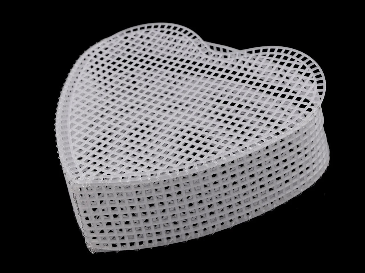 Attēls ar Plastmasas kanva sirds formas somiņai – pieejams Šarlotes audumi