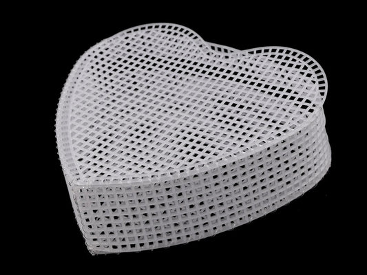 Attēls ar Plastmasas kanva sirds formas somiņai – pieejams Šarlotes audumi