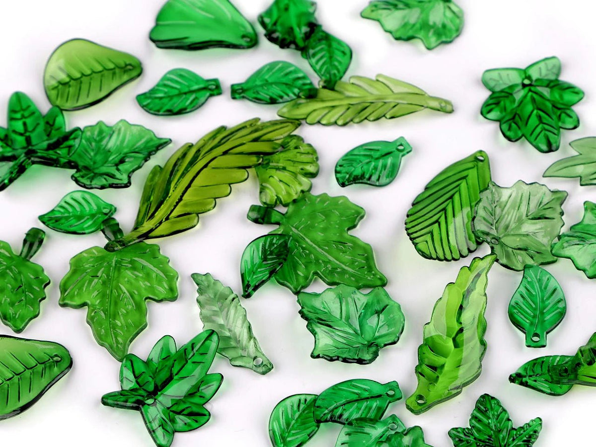 Image of plastic leaf beads – assorted shapes and sizes MIX – available online at Šarlotes audumi