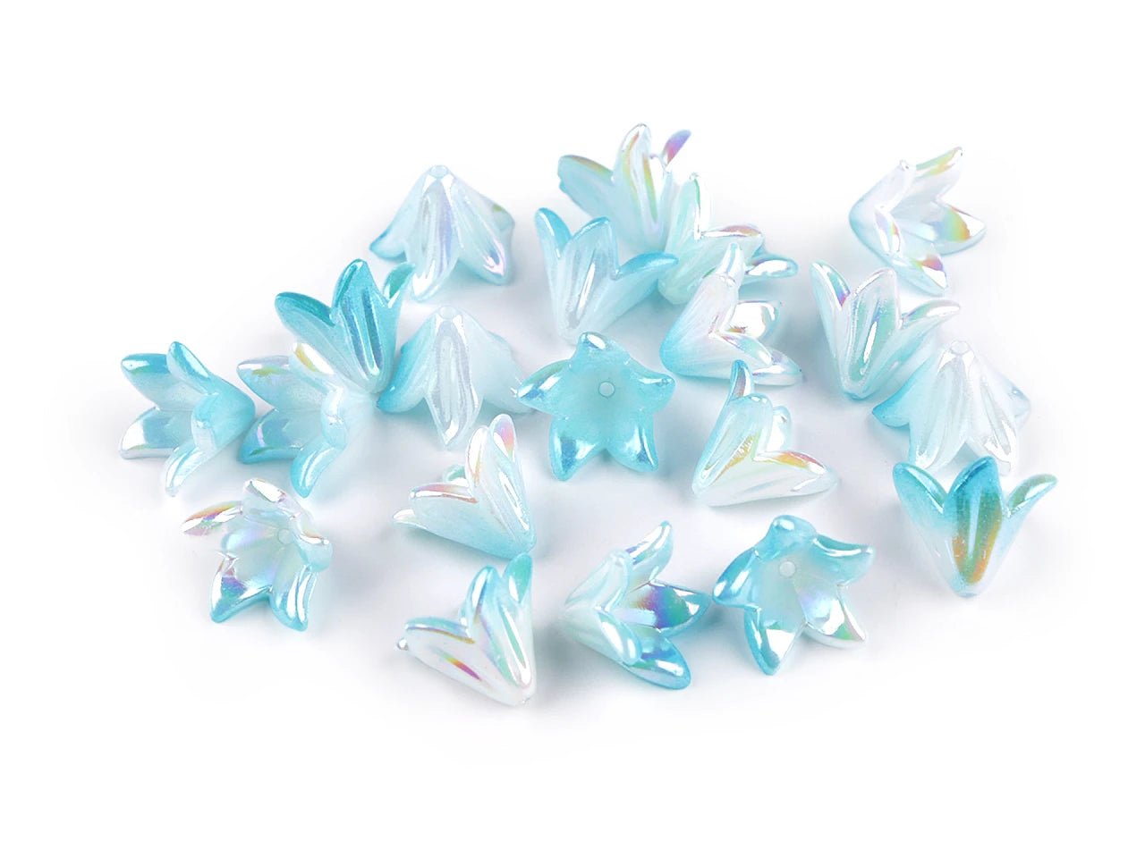 Attēls ar Plastmasas pērlītes zieda formā ar perlamutra efektu 12×16 mm, 20 gab. – pieejams Šarlotes audumi