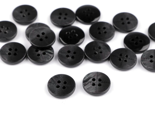 Attēls ar Plastmasas pogas 15 mm - melnas – pieejams Šarlotes audumi