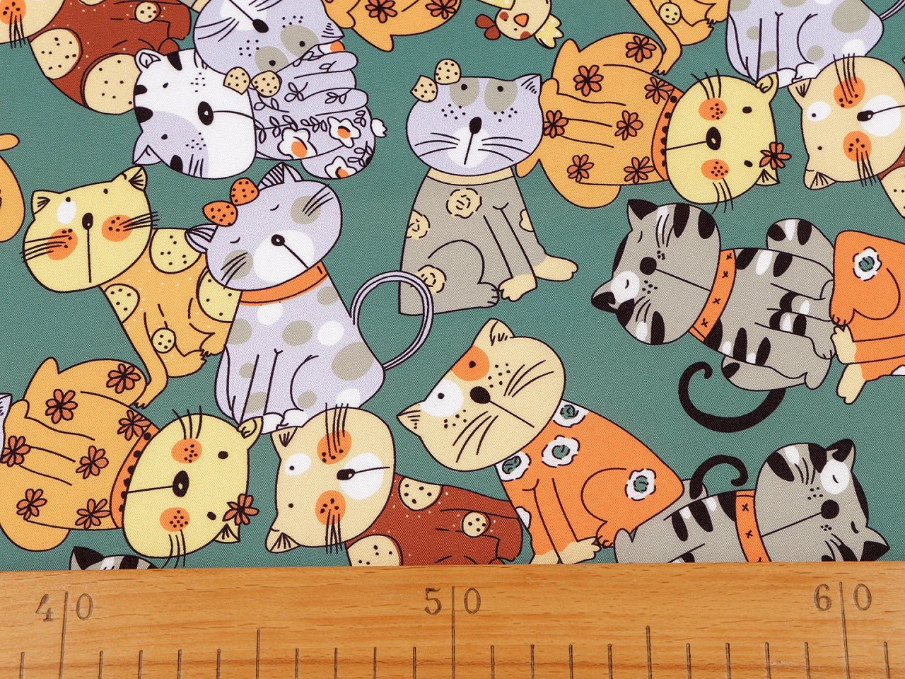 Attēls ar Poliestera audums - kaķi 80 g/m² – pieejams Šarlotes audumi