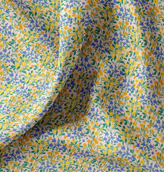 Attēls ar Premium 100% kokvilnas audums - smalka ziedu pļava 115 g/m² – pieejams Šarlotes audumi