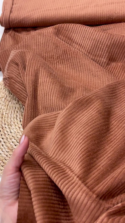 Velours côtelé en coton noir 280 g/m²