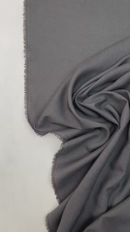 Tissu italien 100 % laine gris 150 g/m2