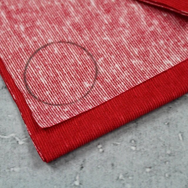 Attēls ar Rokas prese pogu izgatavošanai – pieejams Šarlotes audumi