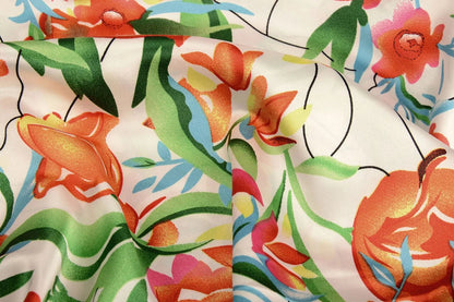 Satin avec élasthanne - tulipes 80 g/m²