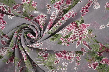 Image de chiffon - délicates fleurs de cerisier 65 g/m² – disponible chez Šarlotes audumi