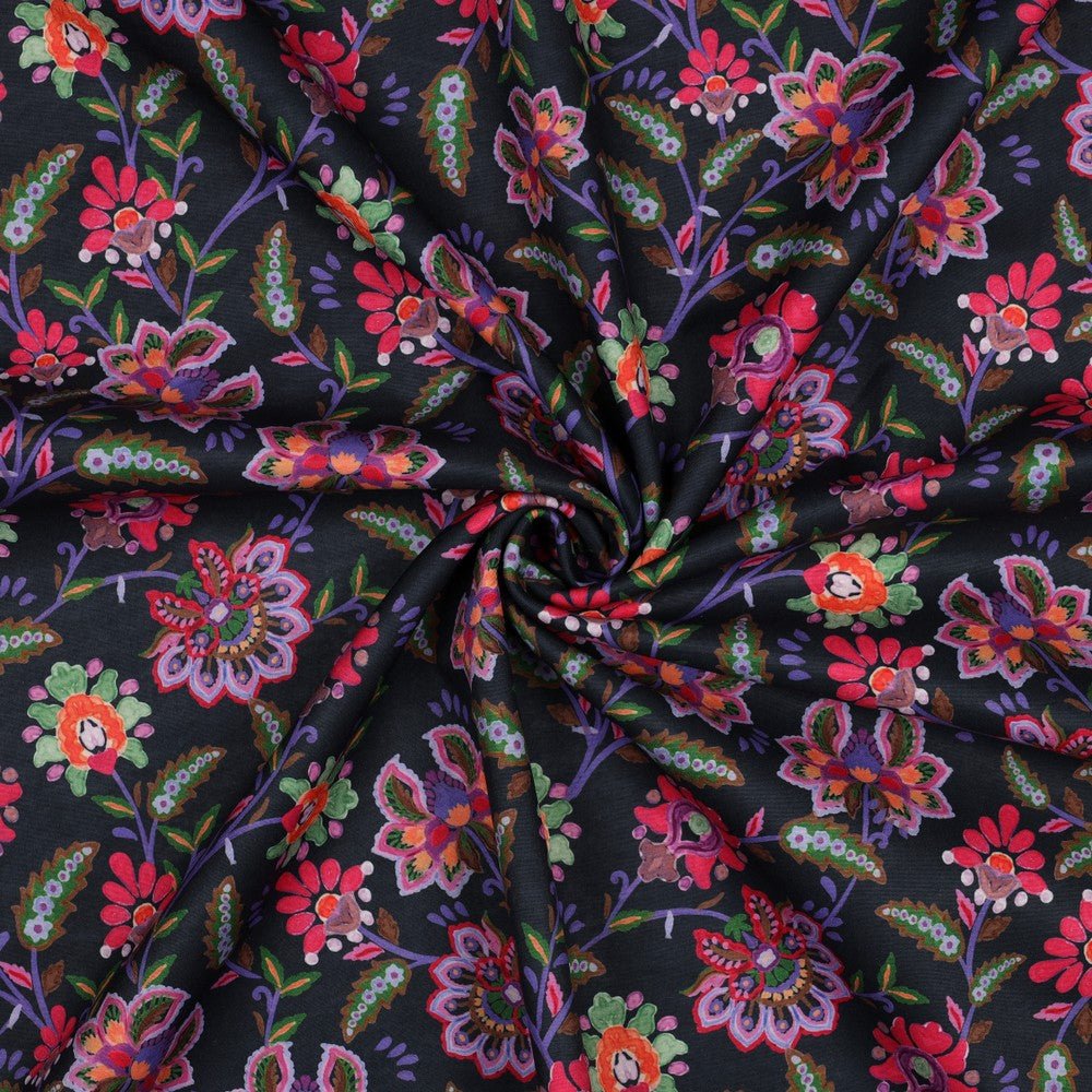 Image of Softshell fabric with flowers – available online at Šarlotes audumi