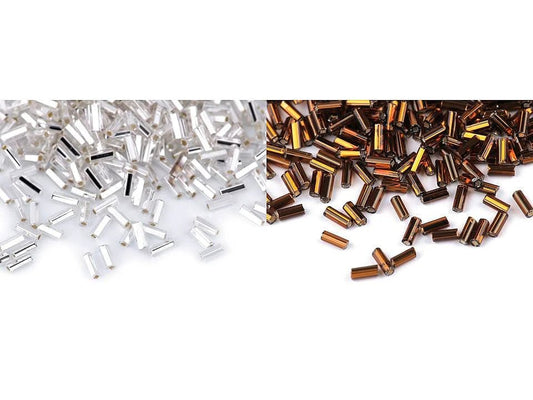 Attēls ar Stikla stienīšu pērlītes (Bugle Beads) | 4,5 mm | Preciosa| dažādas krāsas – pieejams Šarlotes audumi