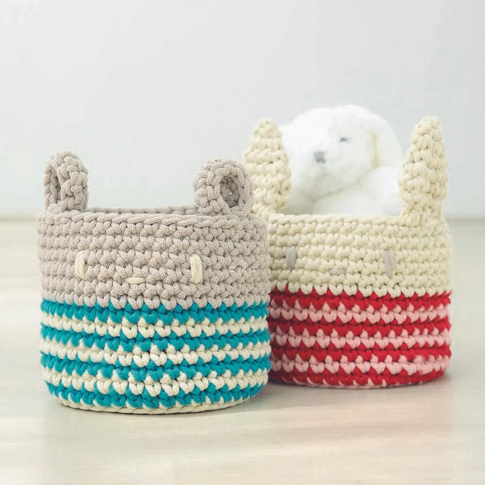 Attēls ar Tamborēšanas žurnāls DMC Eco Vita bērnu istabai ENG, DE – pieejams Šarlotes audumi