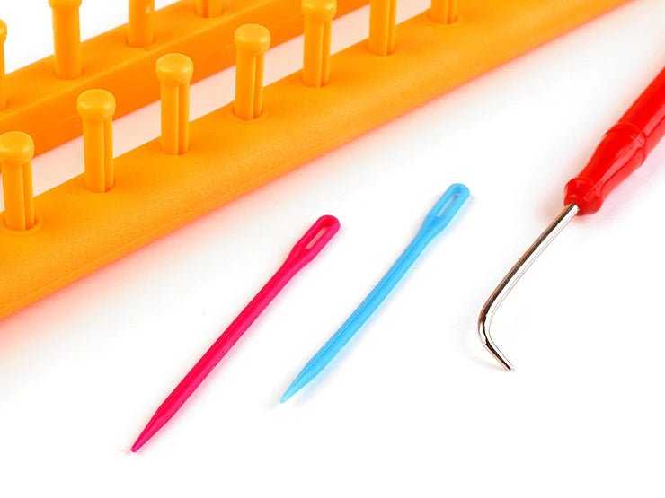 Attēls ar Tapošanas (Knitting Loom) rāmja komplekts šallēmun cepurēm – 5.2x36 cm – pieejams Šarlotes audumi