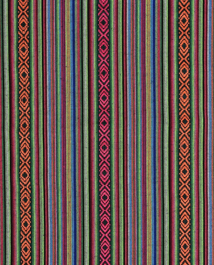 Image avec tissu à motif traditionnel - vert, fuchsia et orange 200 g/m² – disponible chez Šarlotes audumi