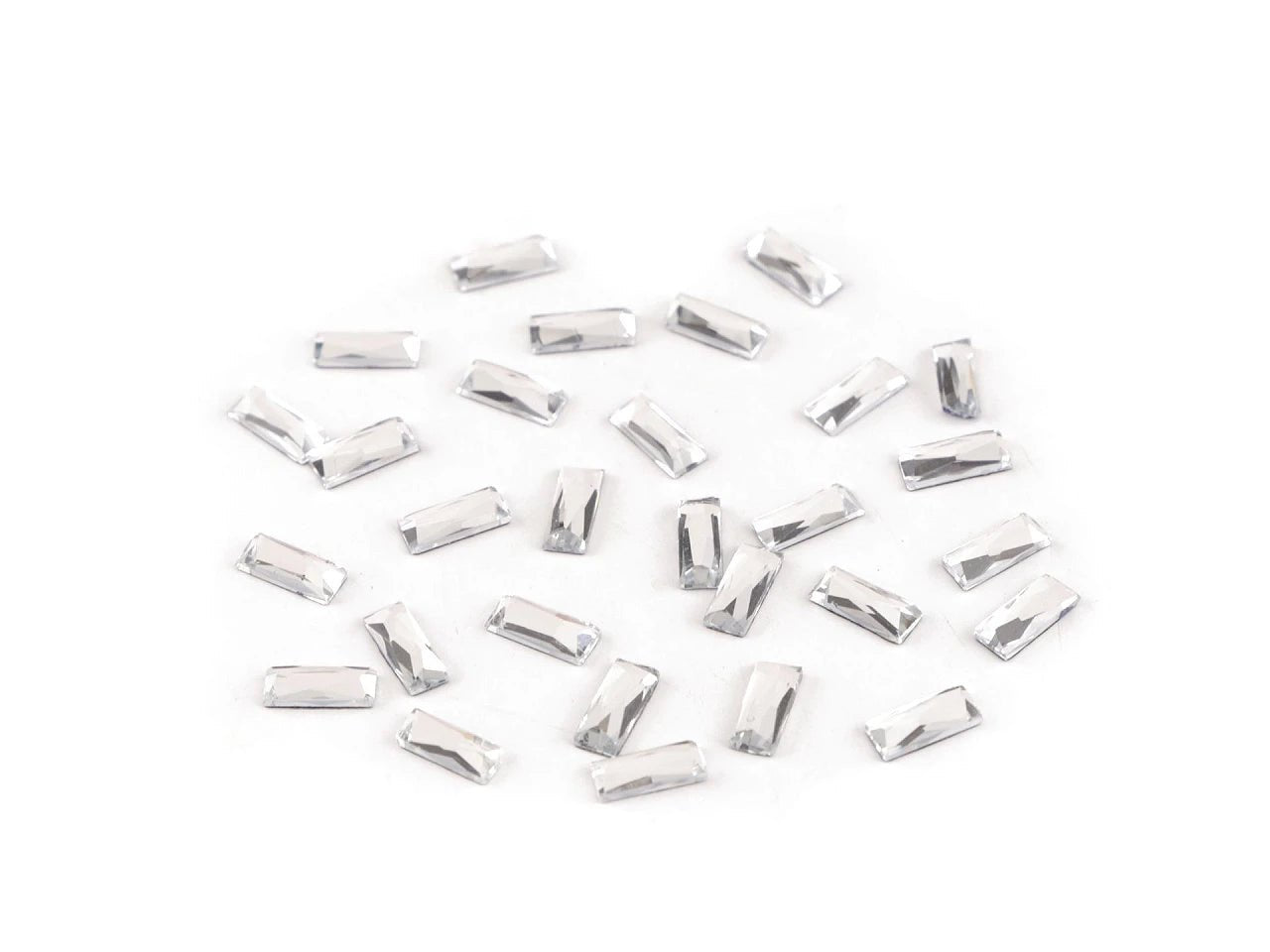 Image avec cristaux thermo pour décoration 3 × 7 mm 2 g – disponible chez Šarlotes audumi