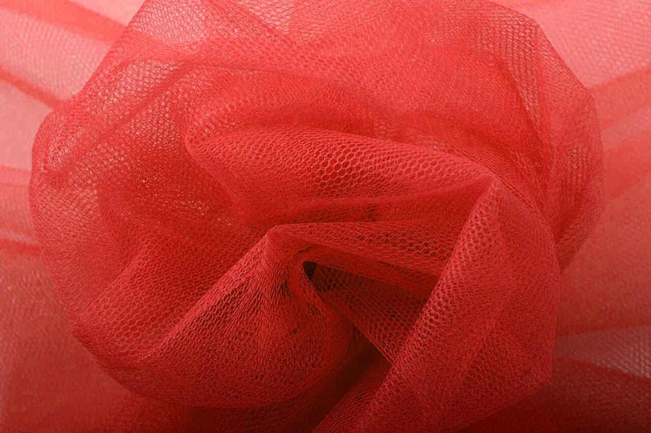 Attēls ar Tills stingrs – sarkans| 100% neilons |20 g/m² 150 cm – pieejams Šarlotes audumi