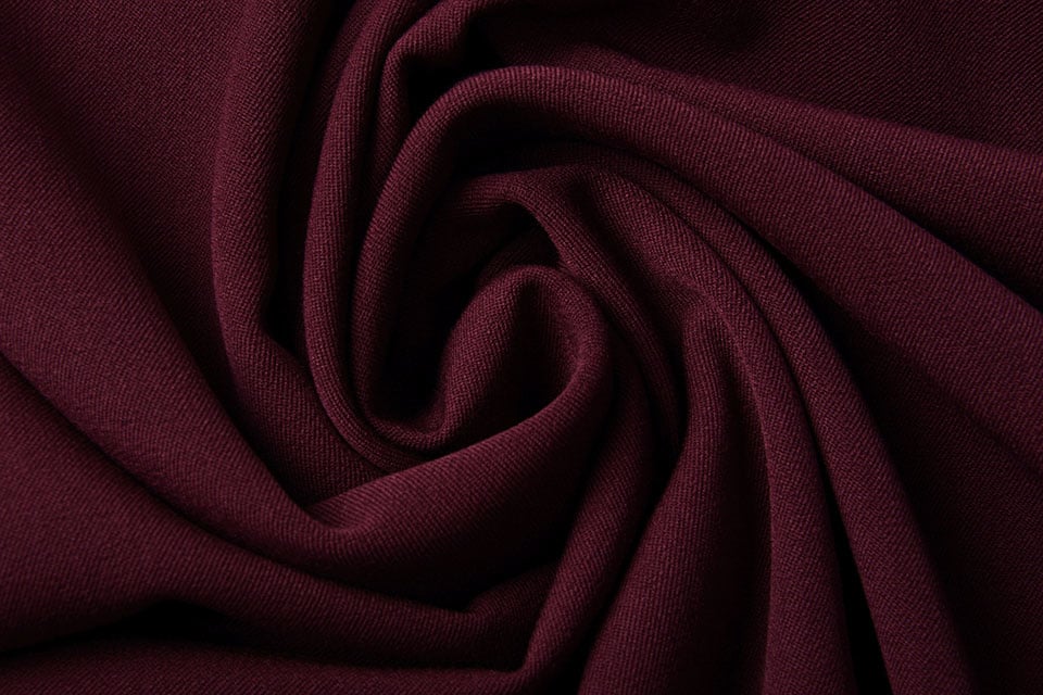 Viskozes gabardīns ar elastānu - bordo 275 g/m²