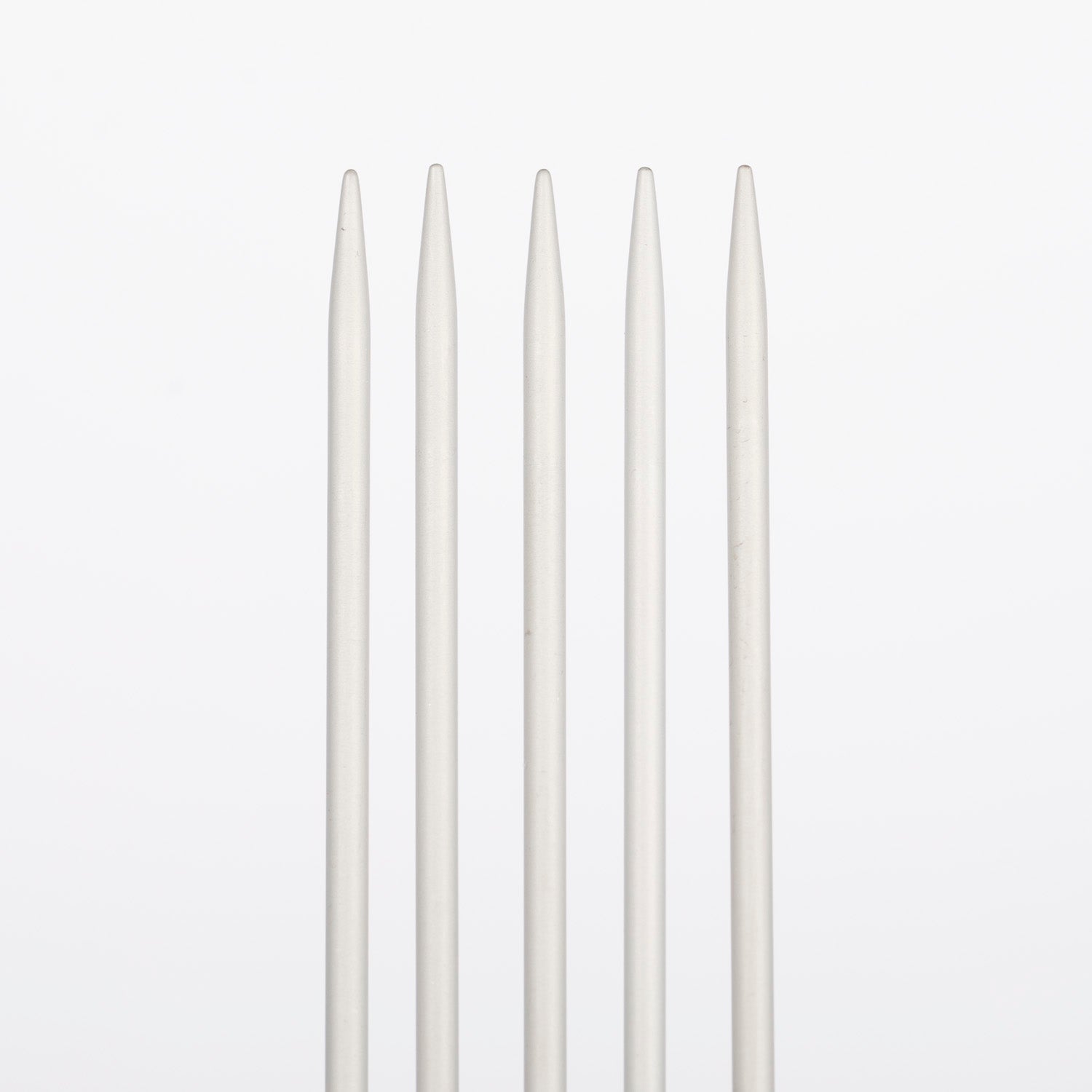 Attēls ar Zeķu adāmadatas DROPS basic – alumīnija (20 cm) | 2,0 - 5,0 mm – pieejams Šarlotes audumi