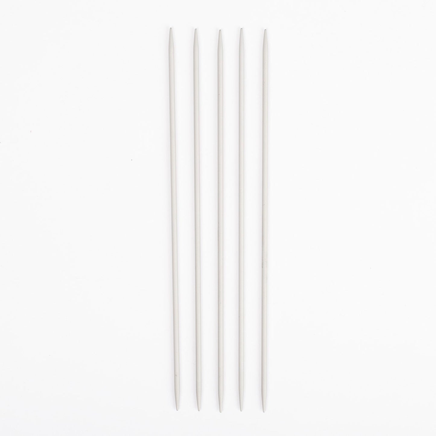 Attēls ar Zeķu adāmadatas DROPS basic – alumīnija (20 cm) | 2,0 - 5,0 mm – pieejams Šarlotes audumi