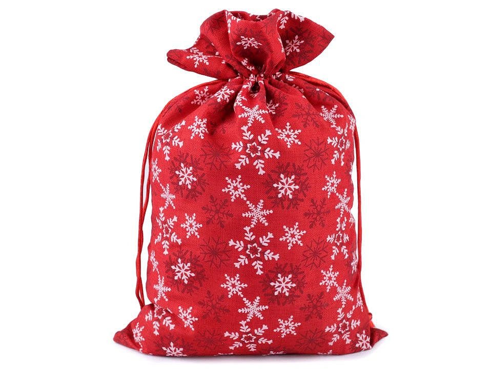 Image of a Christmas gift bag with snowflakes 20 × 30 cm – available online at Šarlotes audumi