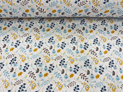 100% Cotton fabric-small blue flowers 125 g/m²